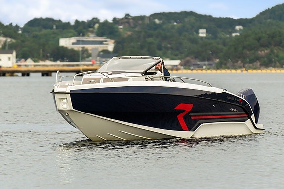 HØSTPRIS - Hydrolift X-26S R - 2 x 300 HK - Skips registrert