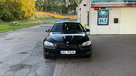 BMW 520d 2 of 19