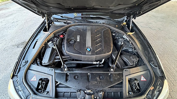 BMW 520d 12 of 19