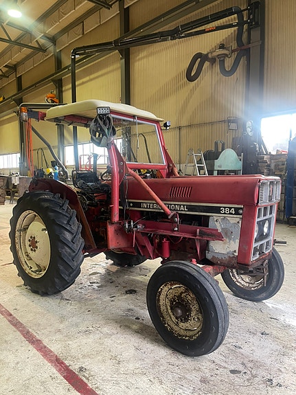 CASE IH International 384 5 of 30