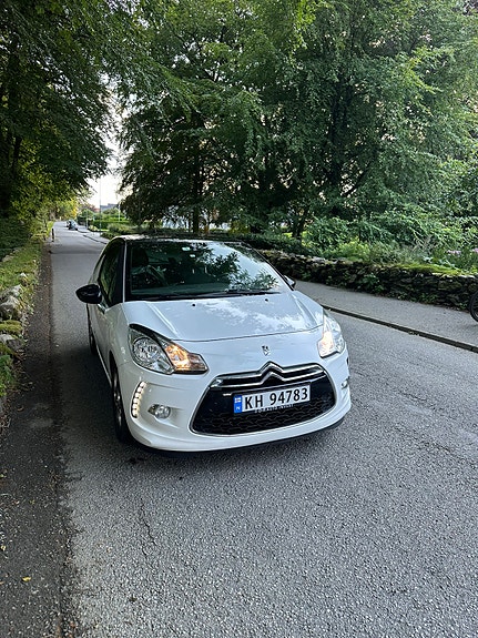 Citroen DS3 4 of 30