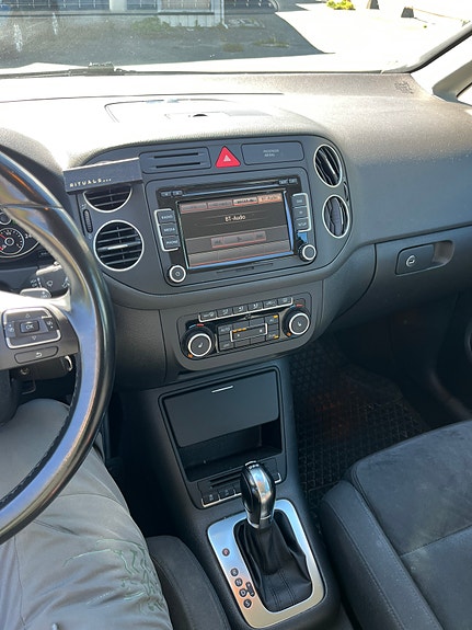 Volkswagen Golf Plus 10 of 25