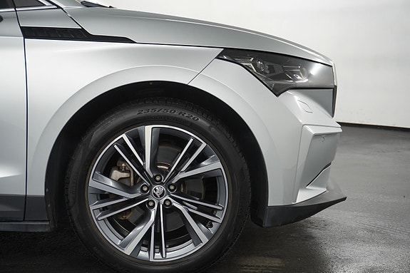 Skoda Enyaq 2 of 5