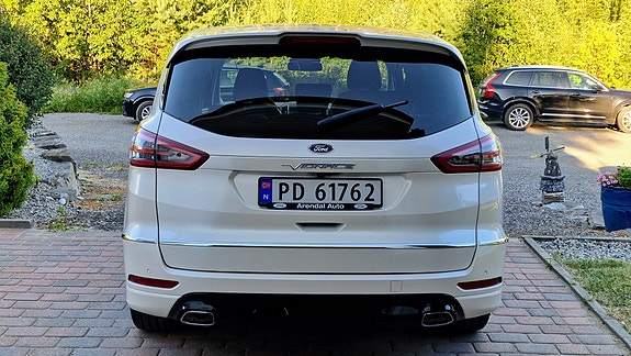Ford S-MAX 7 of 30