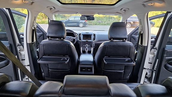 Ford S-MAX 26 of 30