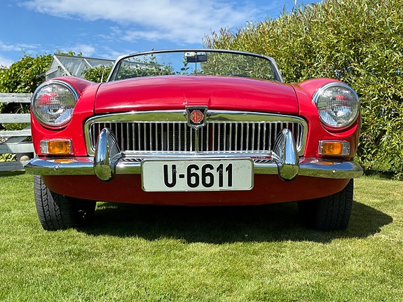 MG MGB 21 of 30