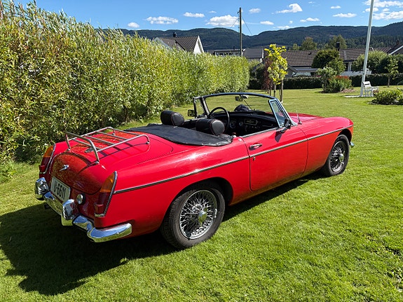 MG MGB 5 of 30
