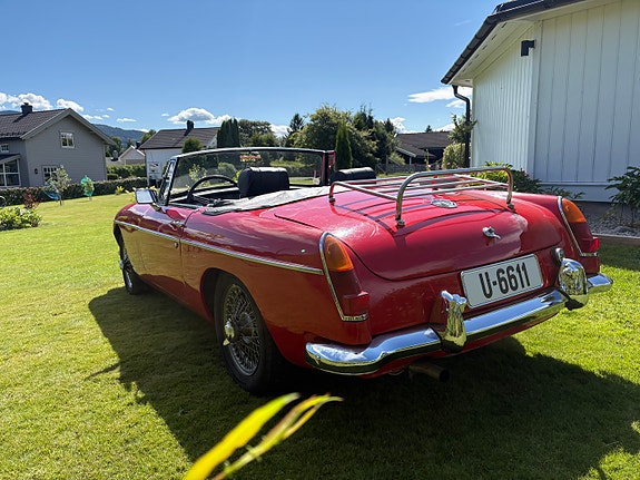 MG MGB 8 of 30
