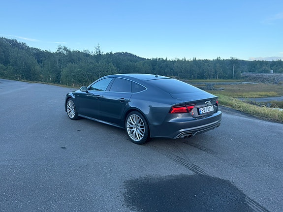 Audi S7 4 of 5