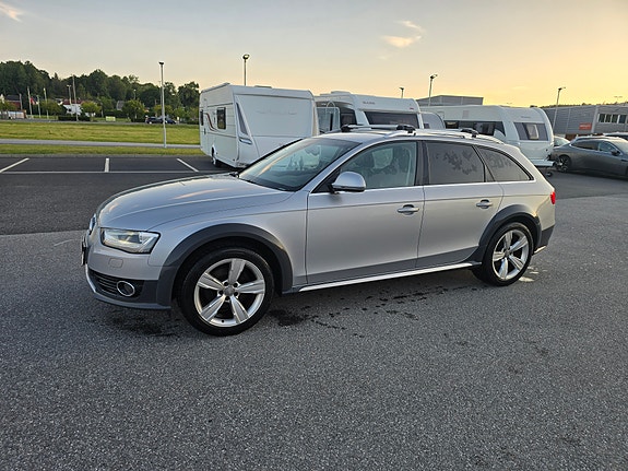 Audi A4 allroad 2 of 5