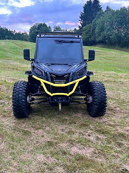Can-Am Maverick Sport 1000R T 3 of 5