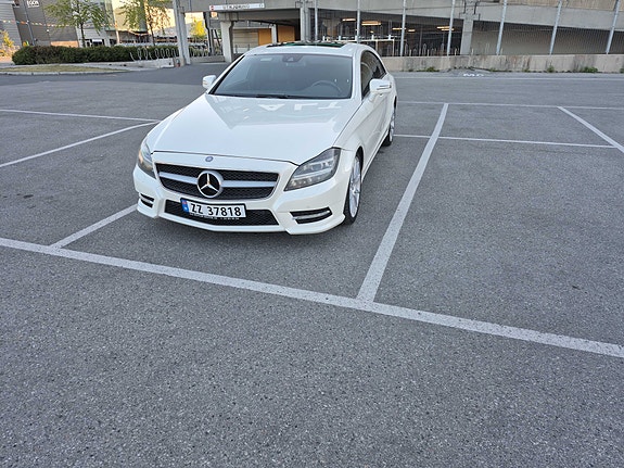 Mercedes-Benz CLS550 30 of 30