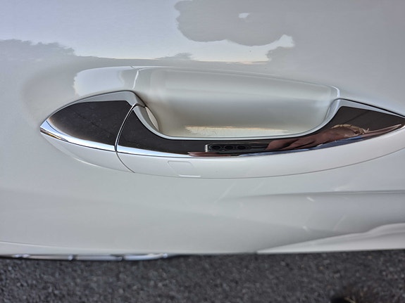 Mercedes-Benz CLS550 16 of 30