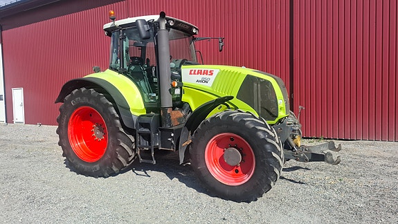 CLAAS Axion 850 3 of 5