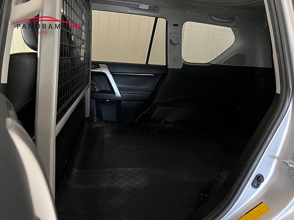 Toyota Land Cruiser 21 of 25