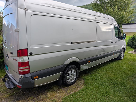 Mercedes-Benz Sprinter 316 4 of 5