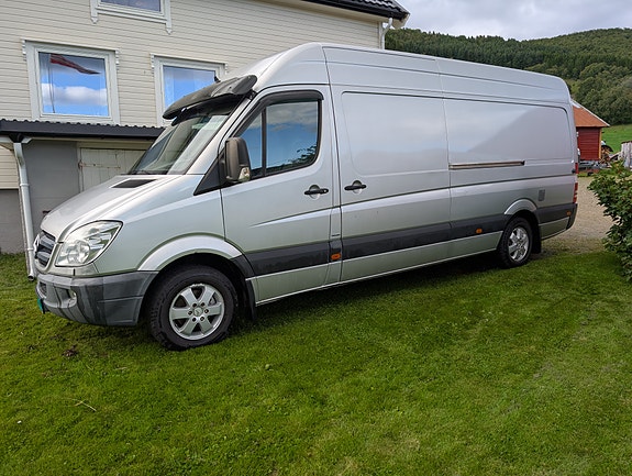 Mercedes-Benz Sprinter 316 2 of 5