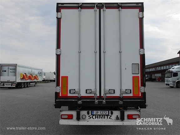 Schmitz Cargobull Reefer Multitemp 6 of 14