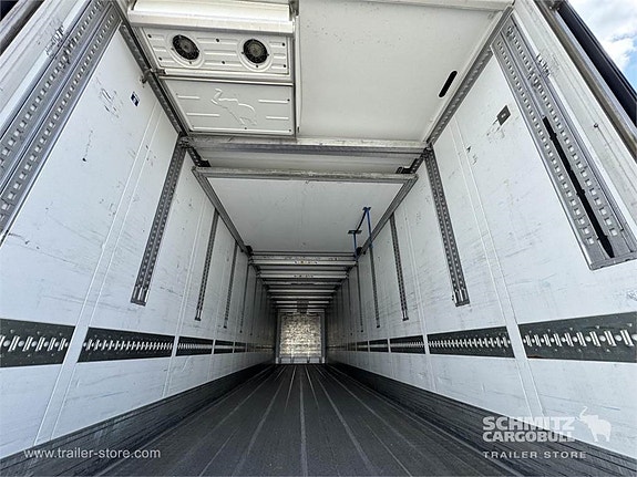 Schmitz Cargobull Reefer Multitemp 10 of 16