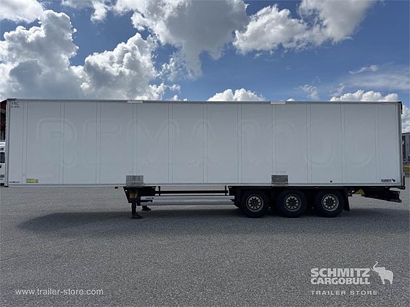 Schmitz Cargobull Reefer Multitemp 5 of 16