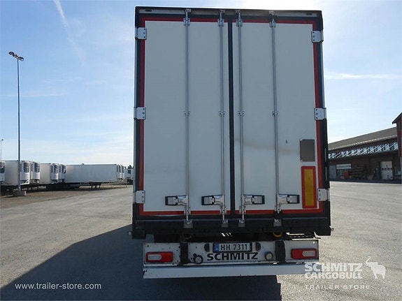 Schmitz Cargobull Reefer Multitemp 6 of 12