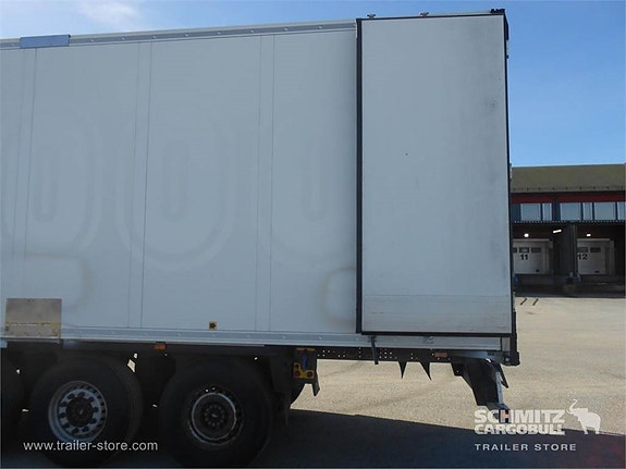 Schmitz Cargobull Reefer Multitemp 10 of 12