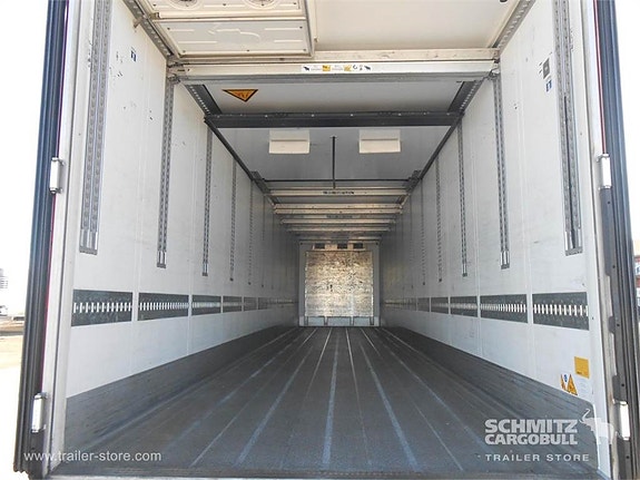 Schmitz Cargobull Reefer Multitemp 12 of 14