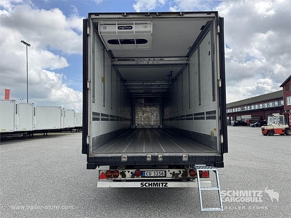 Schmitz Cargobull Reefer Multitemp Double deck 8 of 16