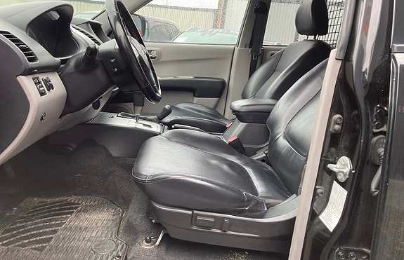 Mitsubishi L200 6 of 18