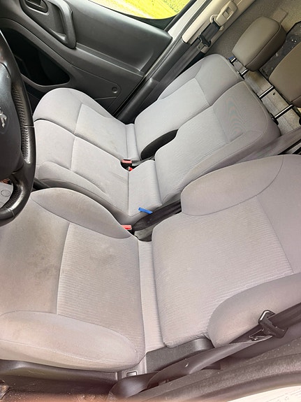 Peugeot Partner 9 of 13