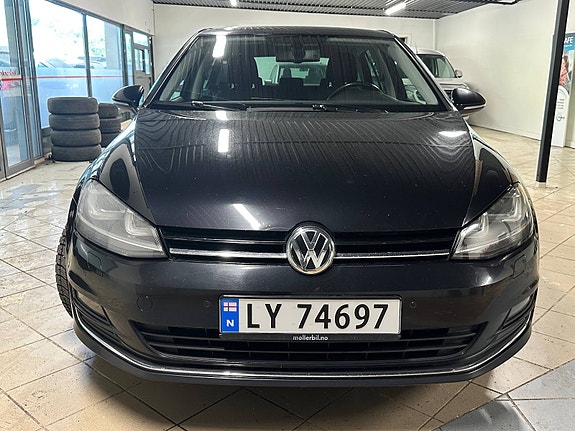 Volkswagen Golf VII 6 of 30