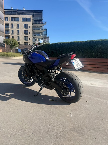Yamaha MT-07 9 of 11