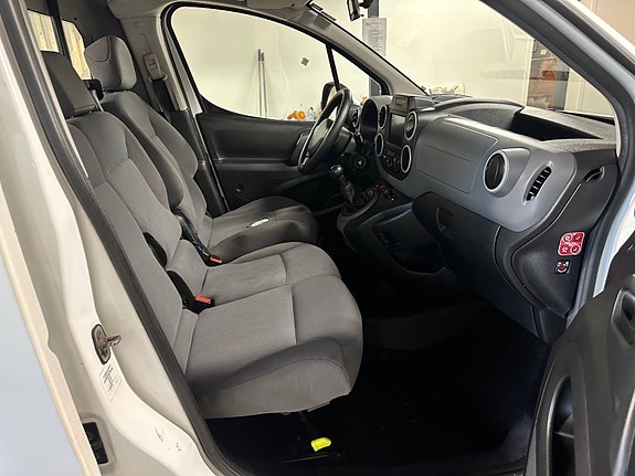 Peugeot Partner 11 of 30