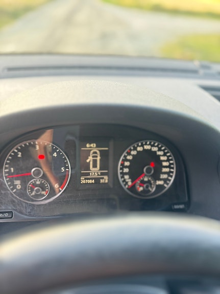 Volkswagen Caddy Maxi 13 of 17
