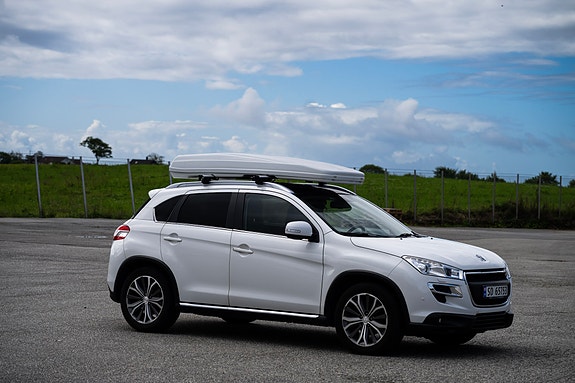 Peugeot 4008 2 of 29