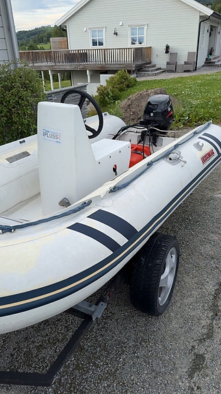 Suzumar 11' RIB | Suzuki 9,9 hk 4-takt elstart | NY Respo-henger 2025 4 of 7