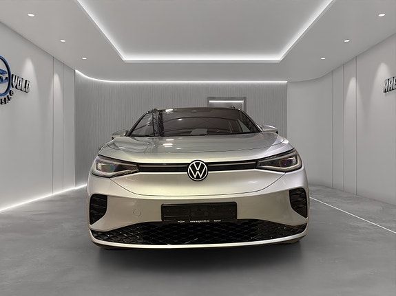Volkswagen ID.4 GTX 5 of 5