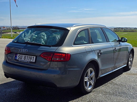 Audi A4 4 of 5