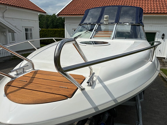 Ibiza 25 Touring Special Edition – Norsk kvalitetsbåt – 240 hk 7 of 30