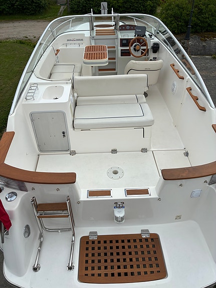 Ibiza 25 Touring Special Edition – Norsk kvalitetsbåt – 240 hk 23 of 30