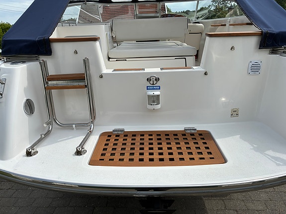 Ibiza 25 Touring Special Edition – Norsk kvalitetsbåt – 240 hk 14 of 30