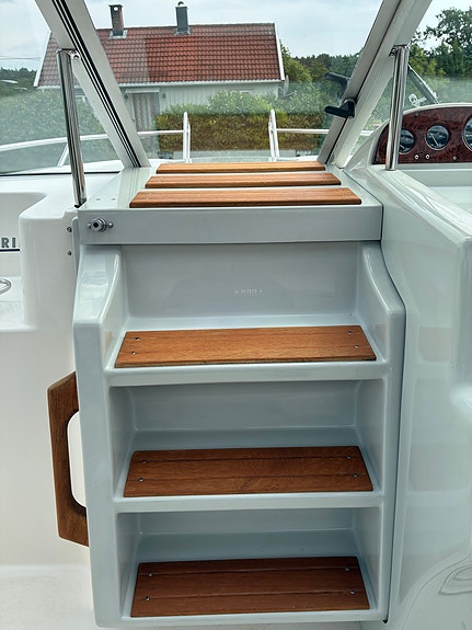 Ibiza 25 Touring Special Edition – Norsk kvalitetsbåt – 240 hk 18 of 30