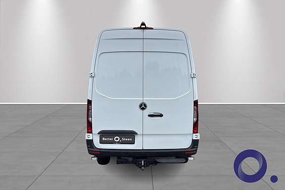 Mercedes-Benz Sprinter 319 7 of 16
