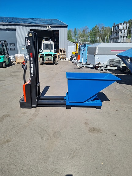 EP Elektrisk pallestabler (EST122) - med avfalls container (levert komplett)  - Løfte høyder fra 2500 MM til 3600 MM. LAGERVARE 4 of 4