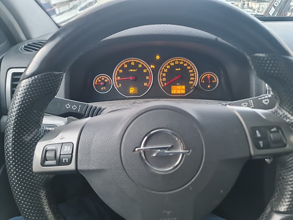 Opel Vectra 2 of 11