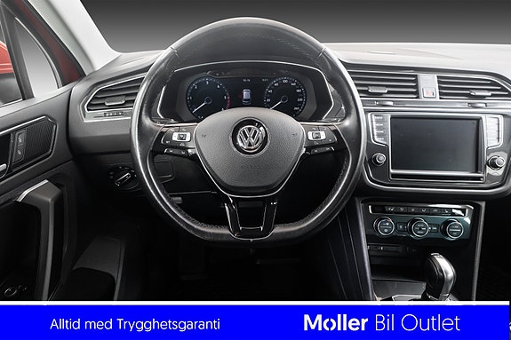 Volkswagen Tiguan 13 of 23