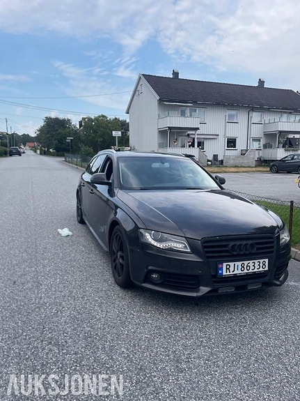 Audi A4 4 of 13