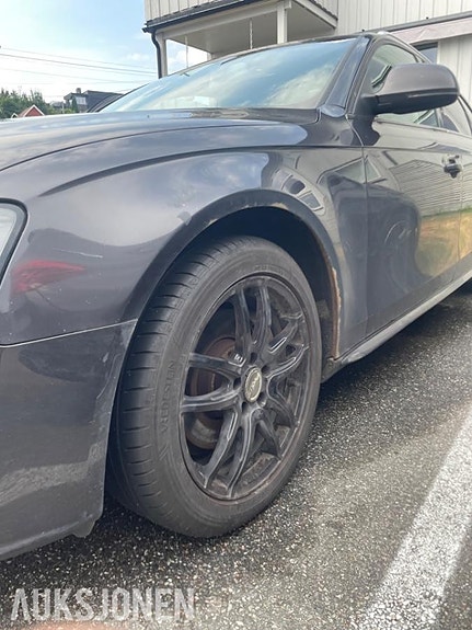Audi A4 10 of 13