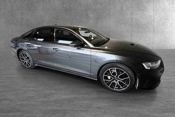 Audi A8 4 of 30