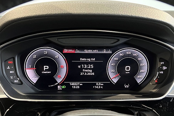 Audi A8 18 of 30